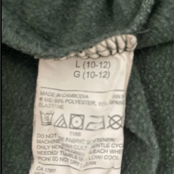 Old Navy Girls long sleeve shirt (10/12) - Picture 2 of 4